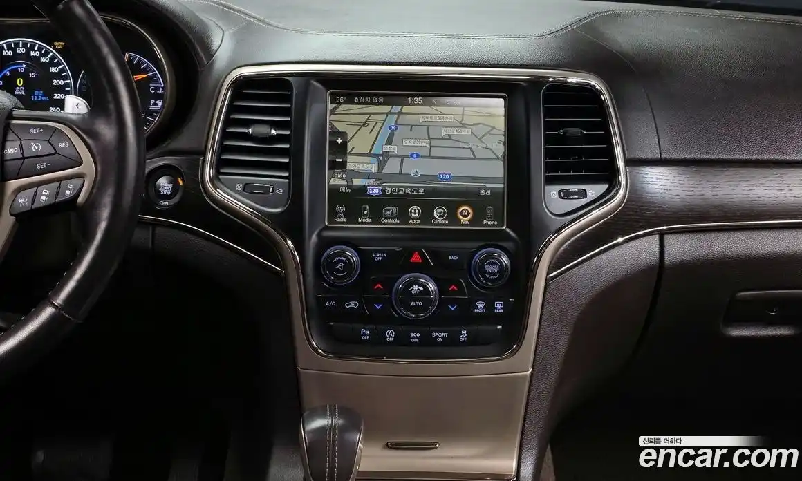 Jeep Cherokee 2016 3.0 Автомат в Москве № 472803, фото 14