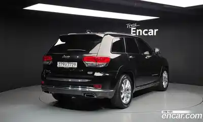 Jeep Cherokee 2016 3.0 Автомат в Москве № 472803, миниатюра 2