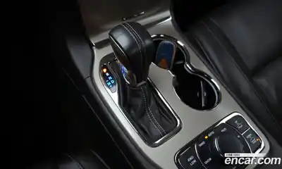 Jeep Cherokee 2016 3.0 Автомат в Москве № 472803, миниатюра 9