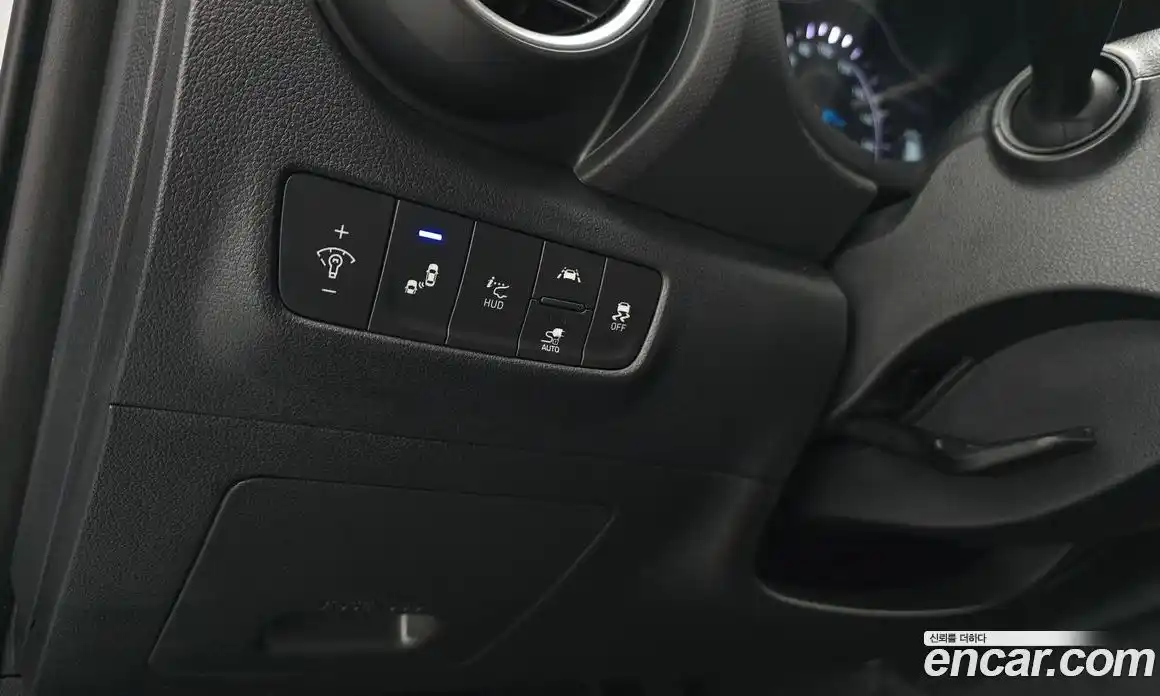 Hyundai Kona 2020 0.2 Автомат в Москве № 47501, фото 16