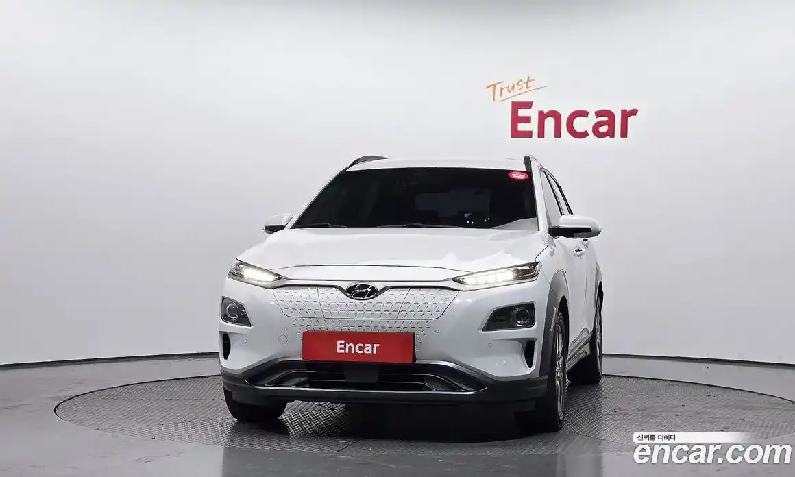 Hyundai Kona 2020 0.2 Автомат в Москве № 47501, фото 19