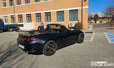 Mazda MX-5 Miata 2018 2.0 Механическая в Москве № 475144, миниатюра 2