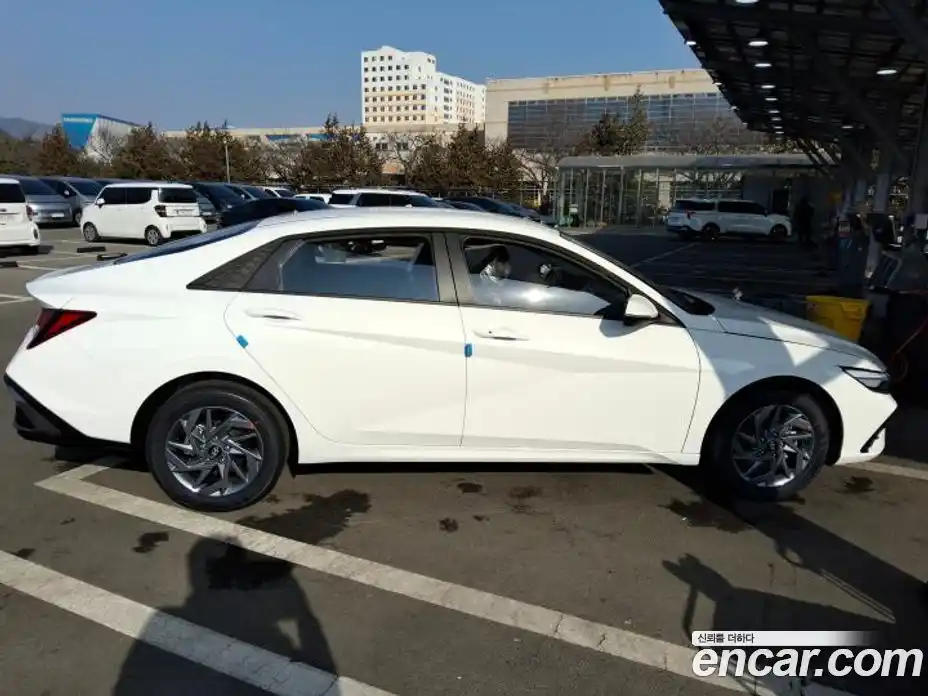 Hyundai Avante 2026 1.6 Автомат в Москве № 48588, фото 6
