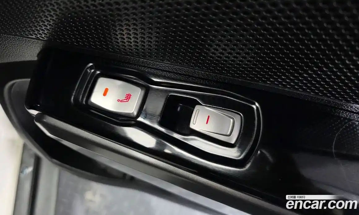 SsangYong TIBOLI 2018 1.6 Автомат в Москве № 491305, фото 18