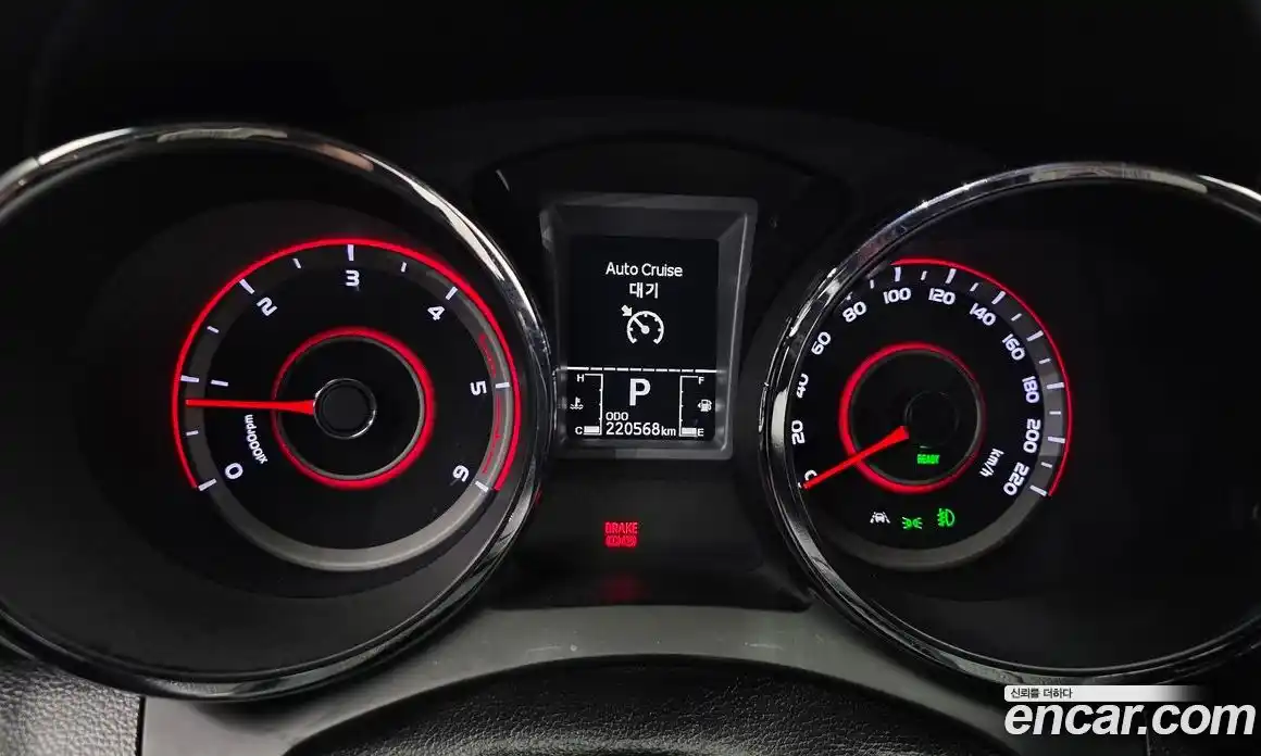 SsangYong TIBOLI 2018 1.6 Автомат в Москве № 491305, фото 8