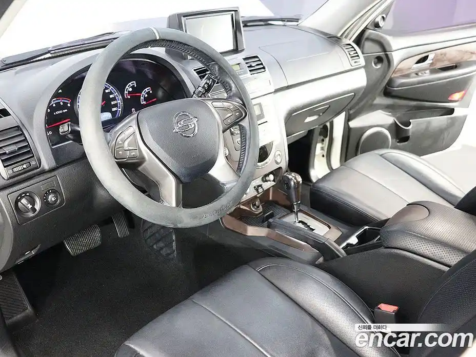 SsangYong Rexton 2015 2.0 Автомат в Москве № 491494, фото 17