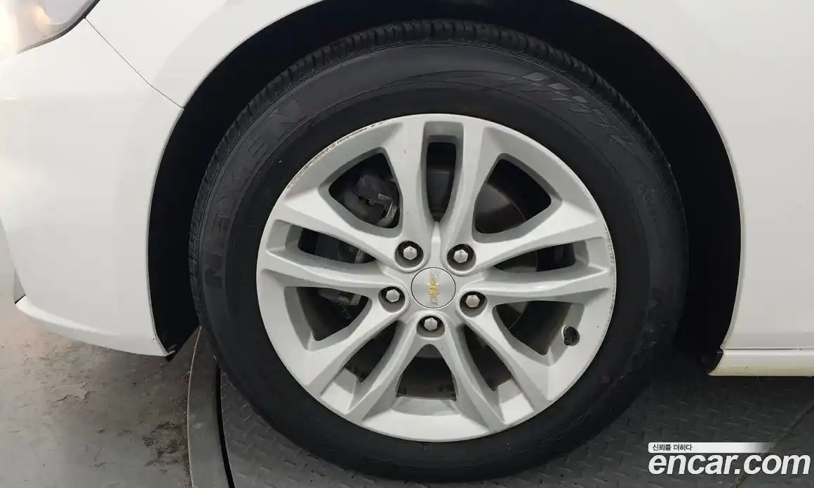 Chevrolet Malibu 2017 1.5 Автомат в Москве № 492365, фото 5