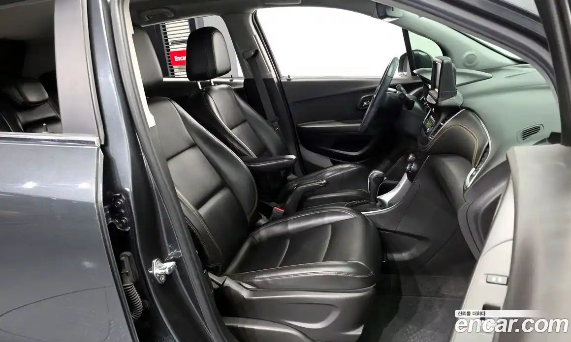 Chevrolet Trax 2017 1.4 Автомат в Москве № 492939, фото 11