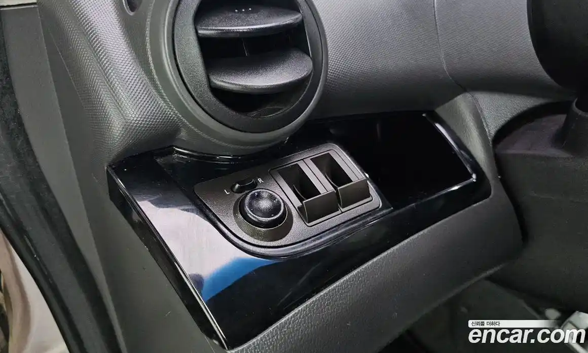 Chevrolet Matiz 2011 1.0 Автомат в Москве № 493072, фото 17