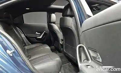 Mercedes-Benz A-Class 2022 2.0 Автомат в Москве № 493998, миниатюра 11