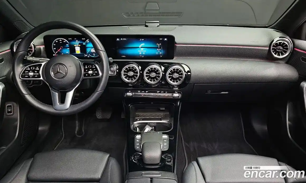 Mercedes-Benz A-Class 2022 2.0 Автомат в Москве № 493998, фото 7