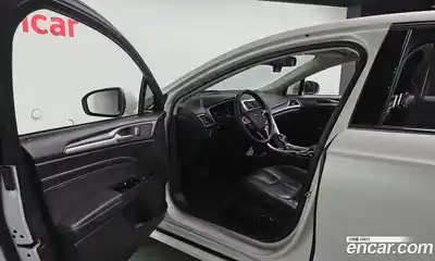 Ford Mondeo 2017 2.0 Автомат в Москве № 495176, миниатюра 10