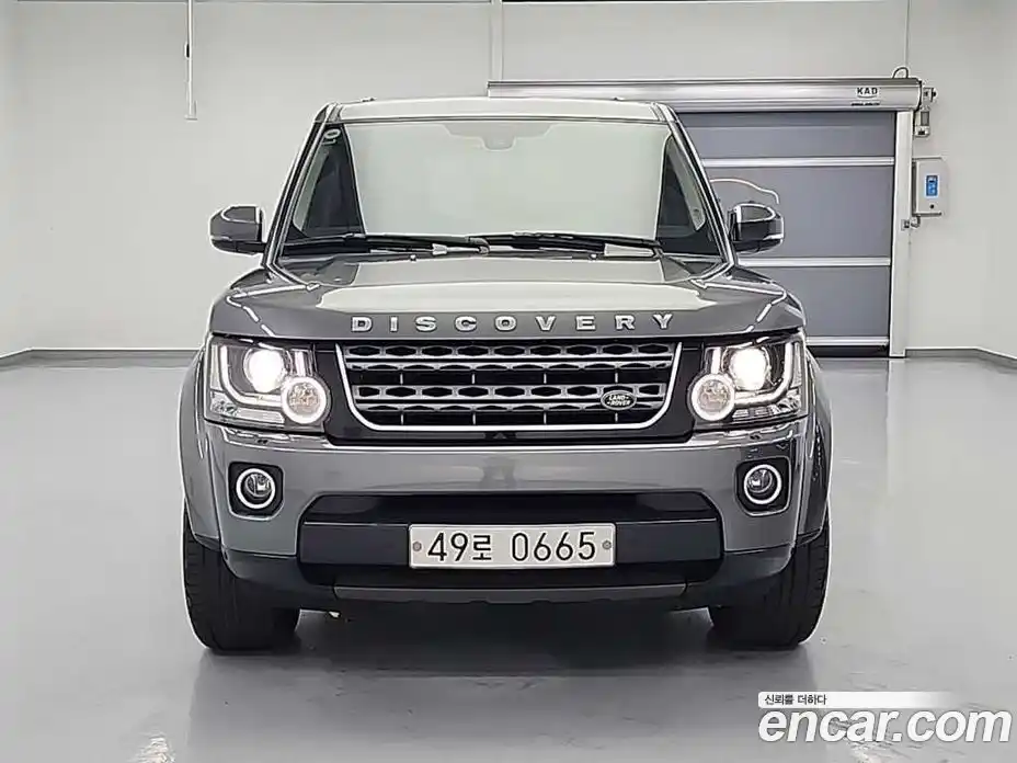 Land Rover Discovery 2016 3.0 Автомат в Москве № 498962, фото 2