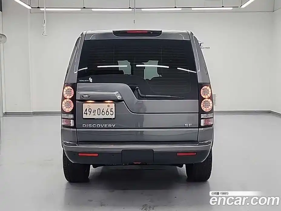 Land Rover Discovery 2016 3.0 Автомат в Москве № 498962, фото 3