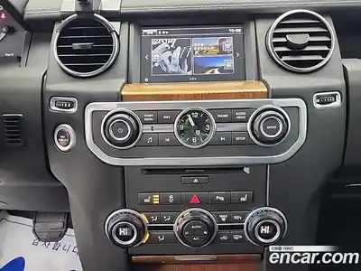 Land Rover Discovery 2016 3.0 Автомат в Москве № 498962, миниатюра 10