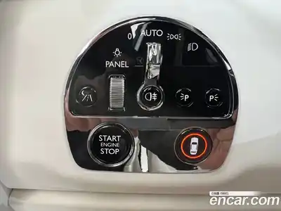 Rolls-Royce Cullinan 2022 6.7 Автомат в Москве № 500778, миниатюра 11