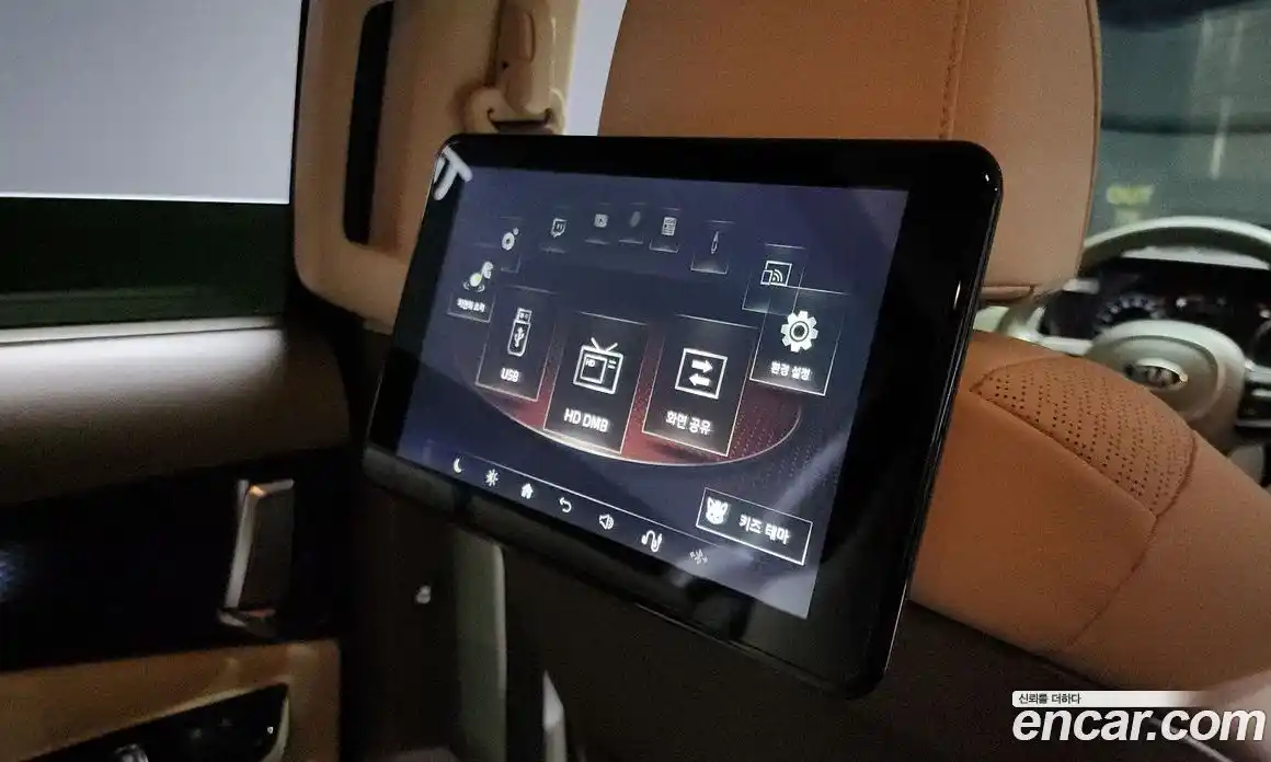 Kia Canival 2021 3.5 Автомат в Москве № 50699, фото 19