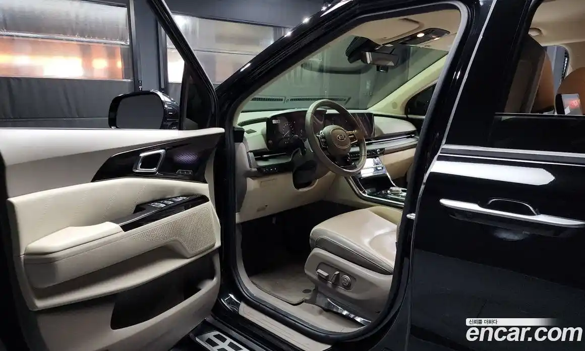 Kia Canival 2021 3.5 Автомат в Москве № 50699, фото 10