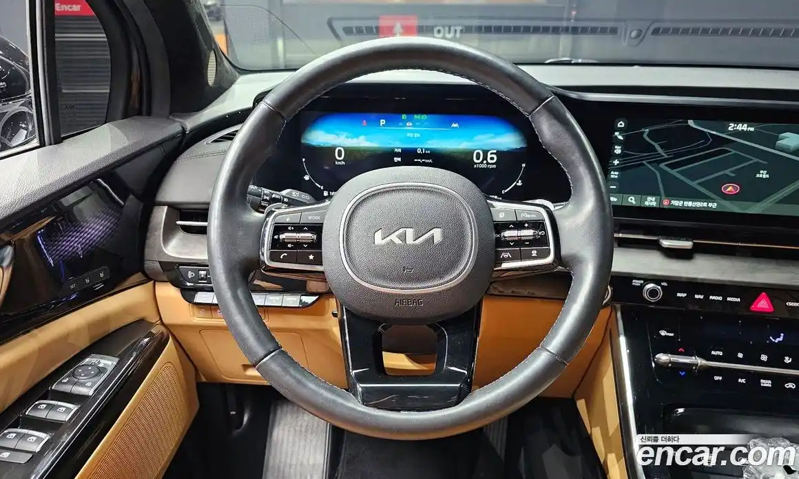 Kia Canival 2022 3.5 Автомат в Москве № 51626, фото 13