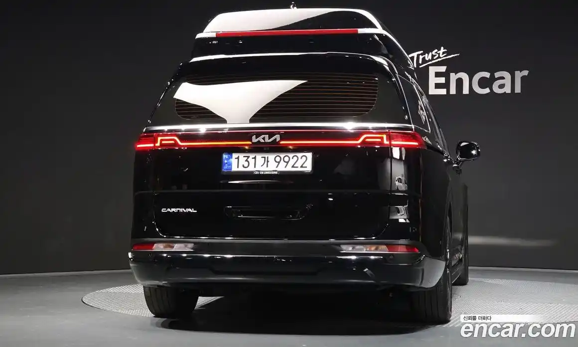 Kia Canival 2022 3.5 Автомат в Москве № 51626, фото 4