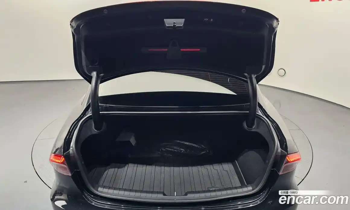 Hyundai Grandeur 2020 2.4 Автомат в Москве № 519003, фото 20