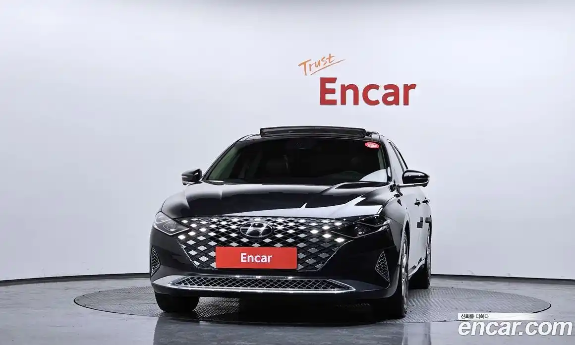 Hyundai Grandeur 2020 2.4 Автомат в Москве № 519003, фото 3