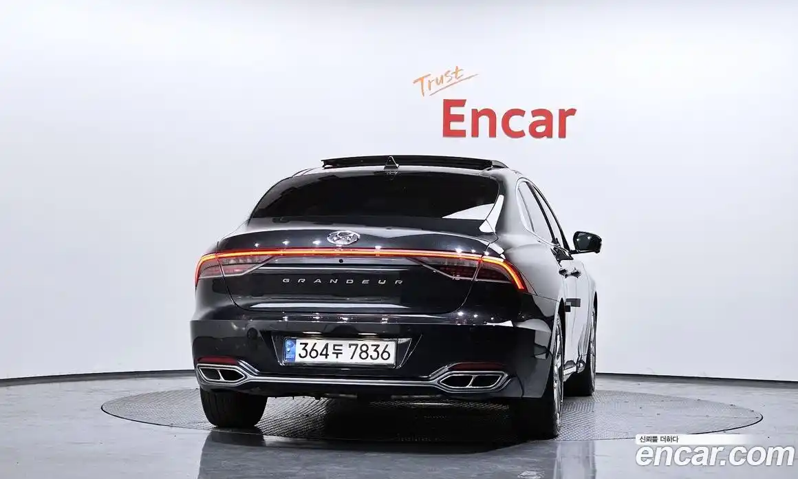 Hyundai Grandeur 2020 2.4 Автомат в Москве № 519003, фото 4