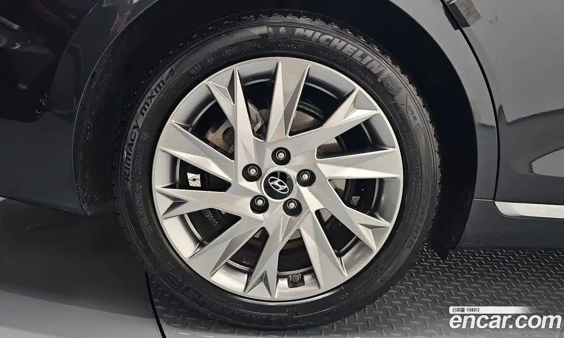 Hyundai Grandeur 2020 2.4 Автомат в Москве № 519003, фото 5