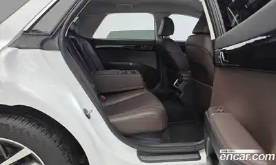 Hyundai Grandeur 2023 3.5 Автомат в Москве № 519012, миниатюра 12