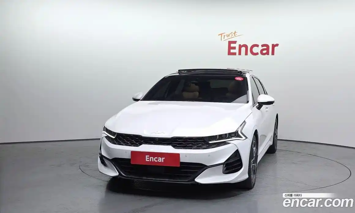 Kia K5 2023 1.6 Автомат в Москве № 52131, фото 3