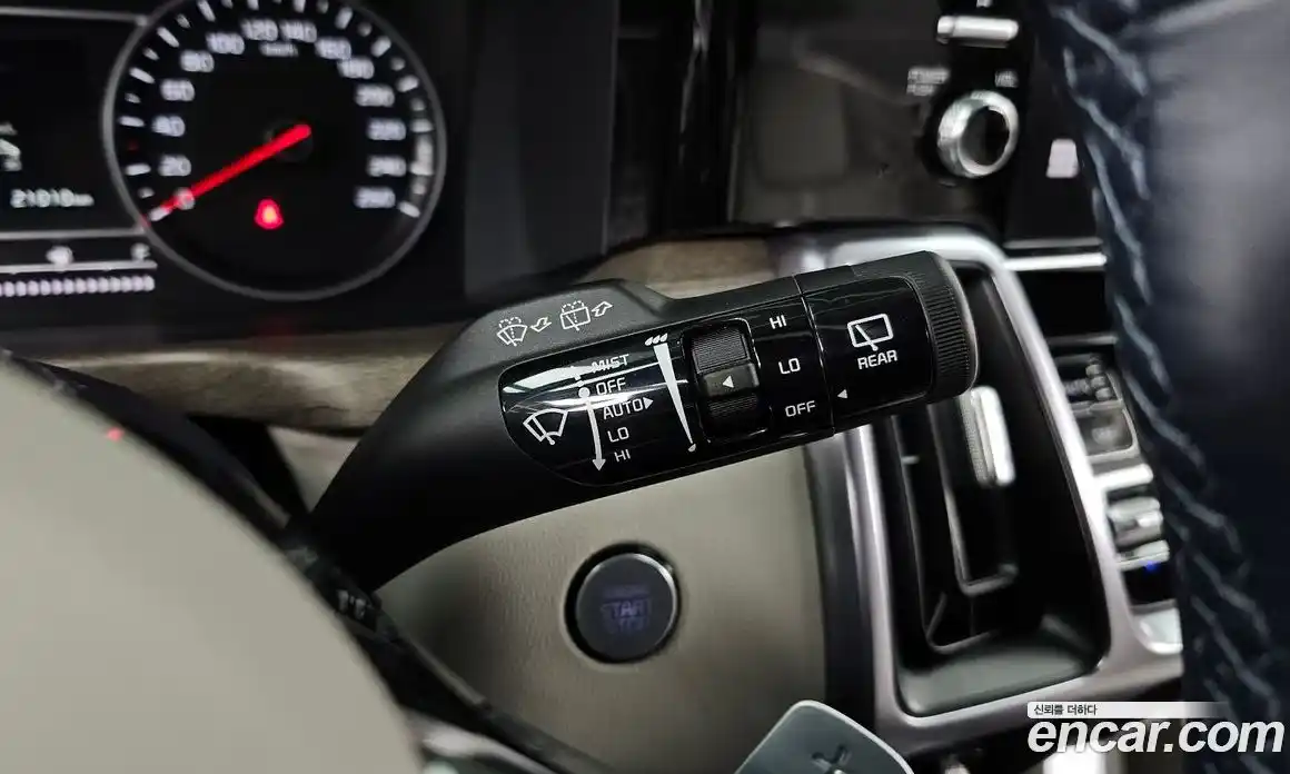 Kia Sorento 2023 1.6 Автомат в Москве № 52424, фото 15