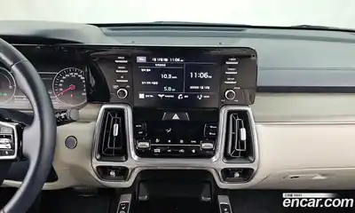 Kia Sorento 2023 1.6 Автомат в Москве № 52424, миниатюра 2