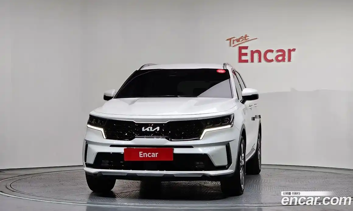 Kia Sorento 2023 1.6 Автомат в Москве № 52424, фото 4