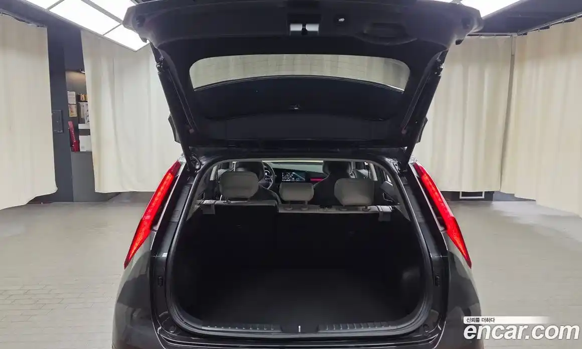 Kia Niro 2024 1.6 Автомат в Москве № 534913, фото 20