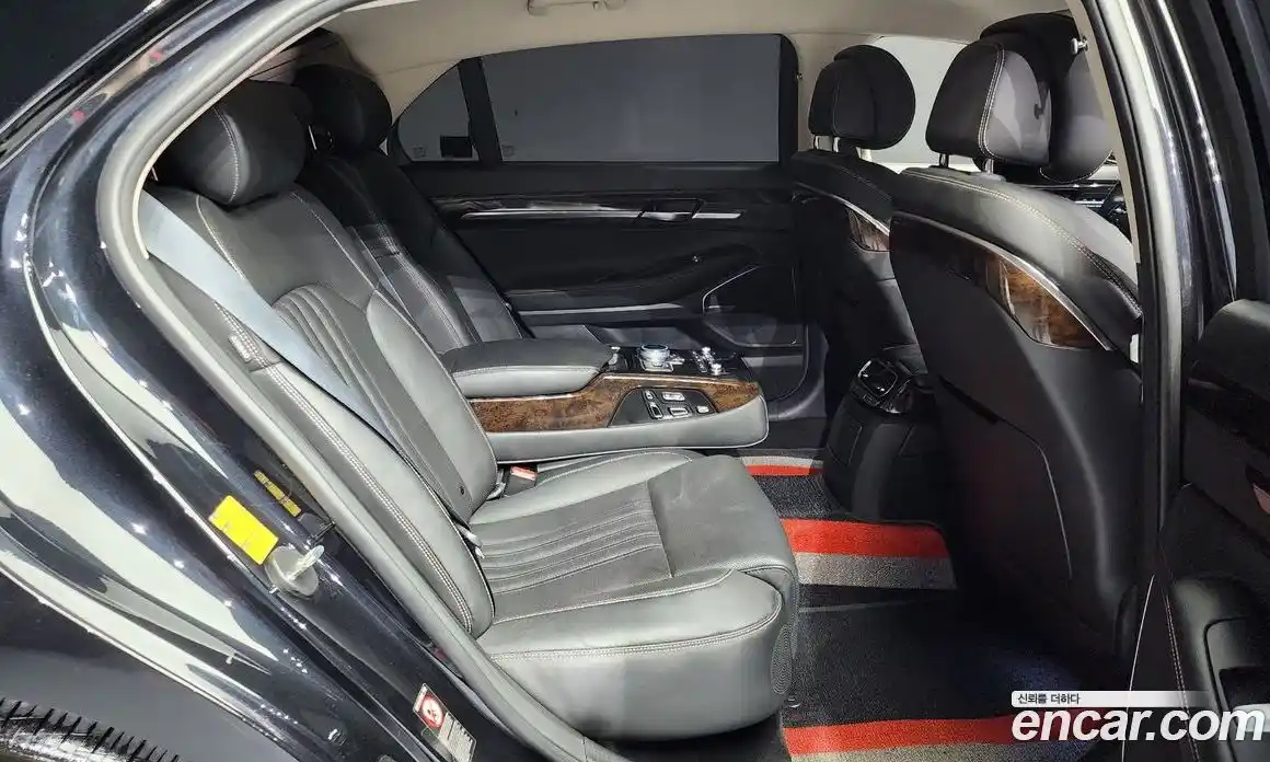 Genesis G90 2020 3.3 Автомат в Москве № 56360, фото 12