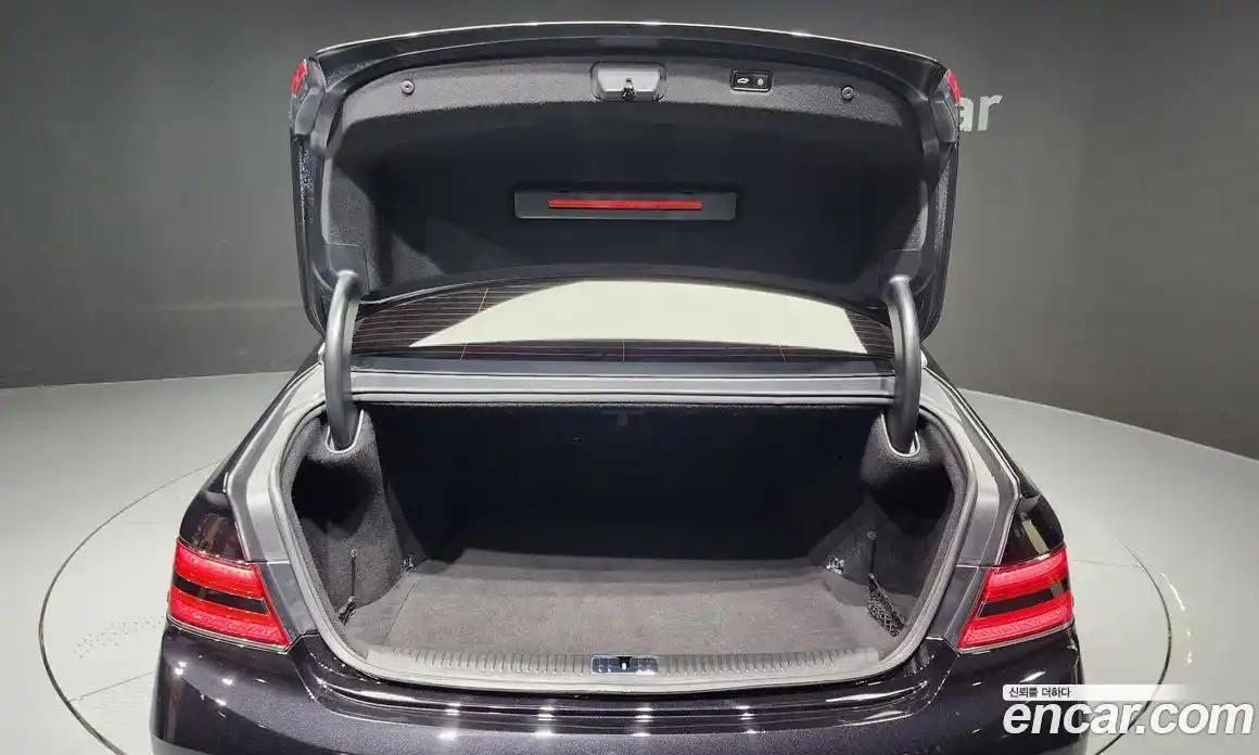 Genesis G90 2020 3.3 Автомат в Москве № 56360, фото 20