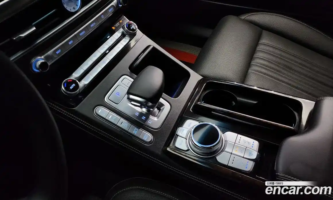 Genesis G90 2020 3.3 Автомат в Москве № 56360, фото 9