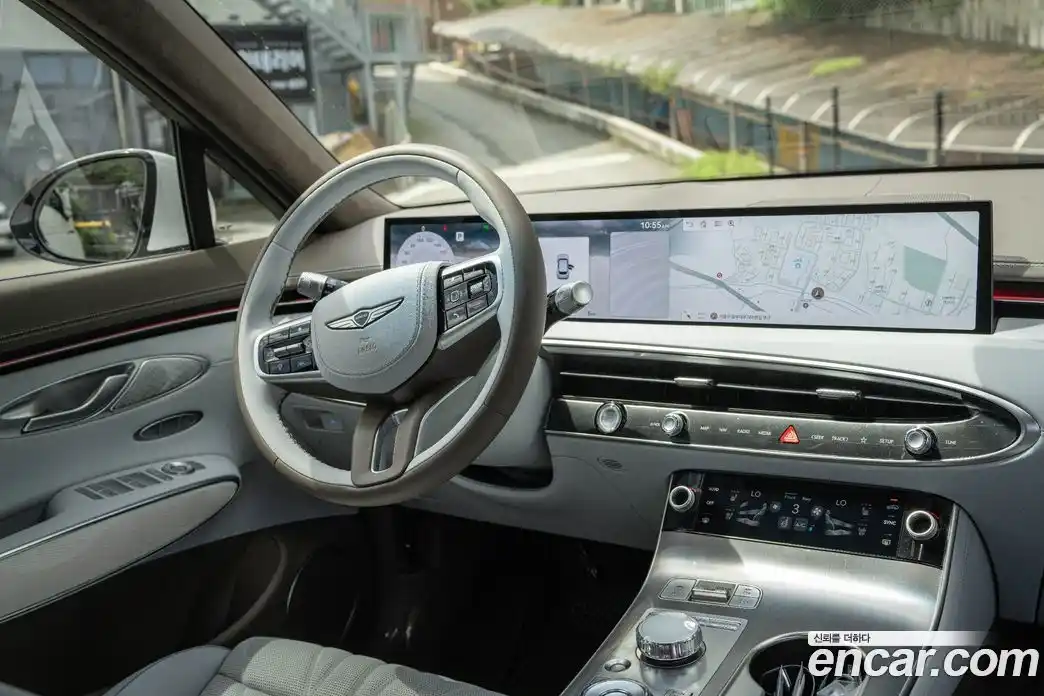 Genesis GV70 2025 2.5 Автомат в Москве № 56866, фото 6