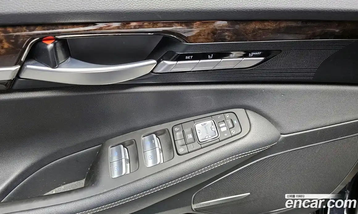 Genesis G90 2020 3.8 Автомат в Москве № 57526, фото 13