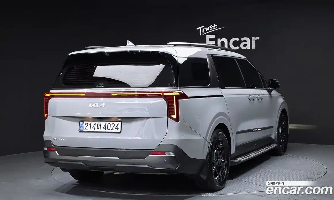 Kia Canival 2024 2.2 Автомат в Москве № 60765, фото 14