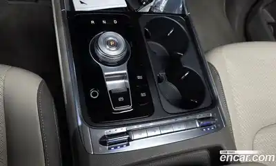 Kia Canival 2024 2.2 Автомат в Москве № 60765, миниатюра 3