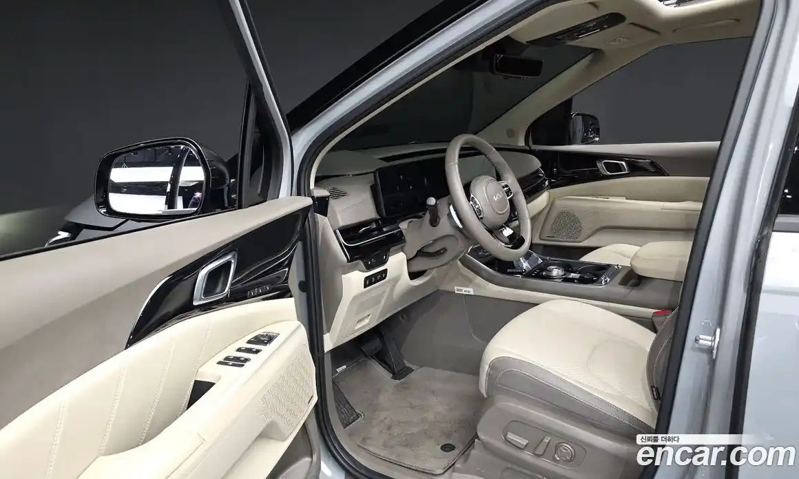 Kia Canival 2024 2.2 Автомат в Москве № 60765, фото 6