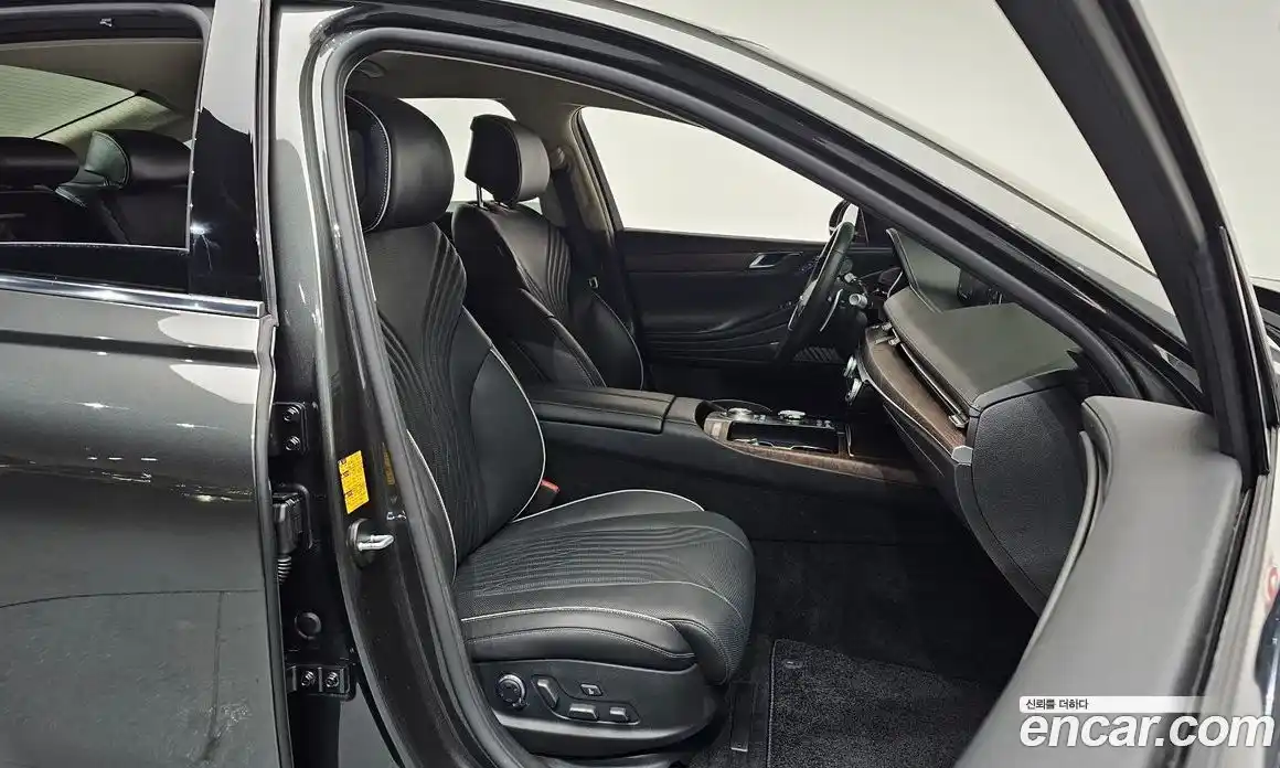 Genesis G80 2024 2.5 Автомат в Москве № 85520, фото 15