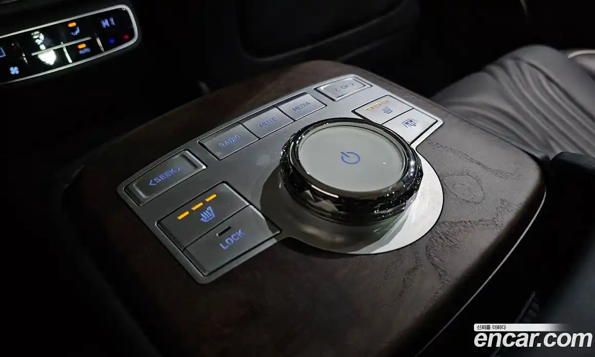 Genesis G80 2024 2.5 Автомат в Москве № 85520, фото 19