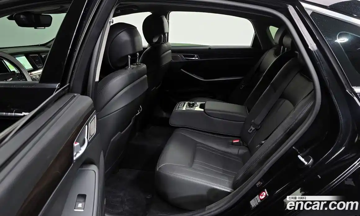 Genesis G80 2017 3.3 Автомат в Москве № 85604, фото 15