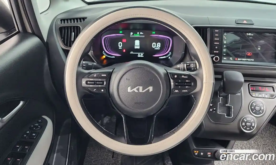 Kia Ray 2024 1.0 Автомат в Москве № 95175, фото 16