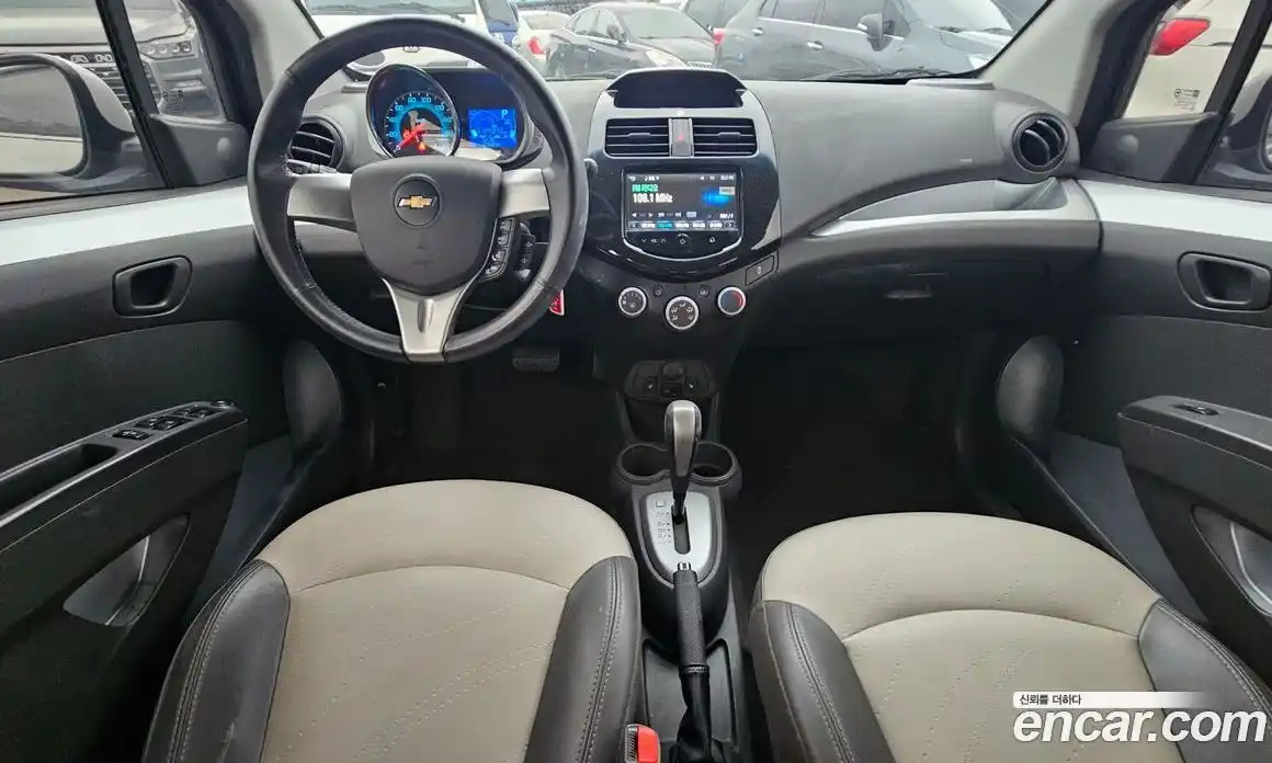 Chevrolet Spark 2014 1.0 Автомат в Москве № 96482, фото 10