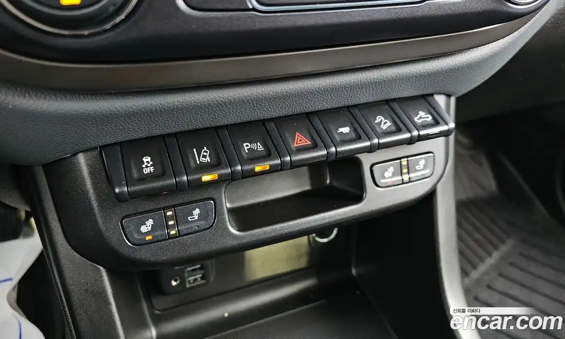 Chevrolet Colorado 2021 3.6 Автомат в Москве № 105715, фото 19