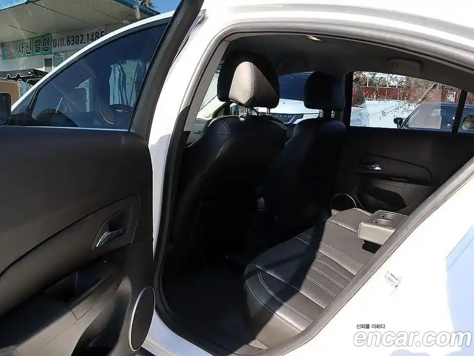 Chevrolet Cruze 2015 1.8 Автомат в Москве № 105916, фото 7