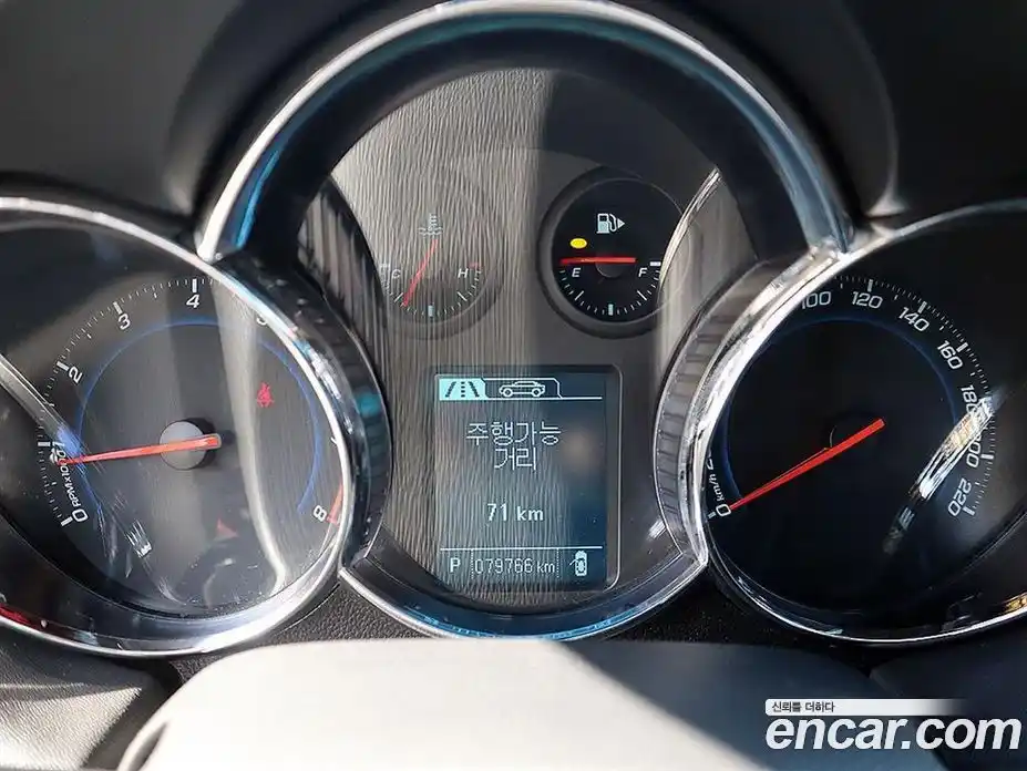 Chevrolet Cruze 2015 1.8 Автомат в Москве № 105916, фото 9